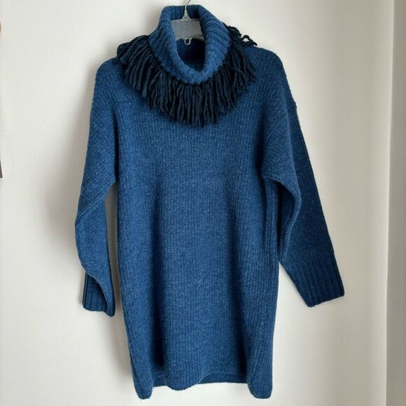 Something Navy Women’s fringe turtleneck wool blend sweater dress size XS NWT! - Picture 1 of 9